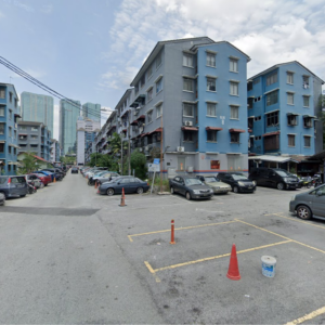 FOR SALE. UNIT WITH READY TENANT!! GOOD FOR INVESTEMENT